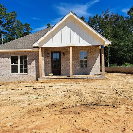 Buy this 3 bed house on 134 Midtown Square in Hattiesburg, MS 39402