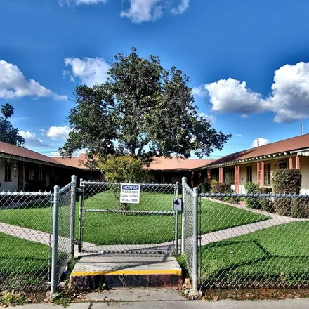 Image 9 - 3483 East McKinley Avenue, Fresno, CA 93703, USA - Apartment for rent