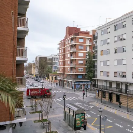 Image 6 - Carrer del Mediterrani, 30, 46011 Valencia, Spain - Apartment for rent