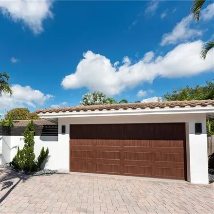 Image 2 - 2725 Northeast 26th Avenue, Coral Ridge, Fort Lauderdale, FL 33306, USA - House for sale