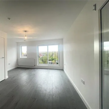 Rent this 1 bed duplex on 138 Cranley Gardens in London, N10 3AG
