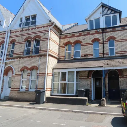 Rent this studio apartment on Bedford Street in Barnstaple, EX32 8FD