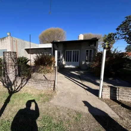 Image 2 - Calle 5 120, Departamento San Lorenzo, Coronel Arnold, Argentina - House for sale