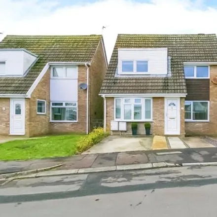 Buy this 3 bed house on Pembroke Place in Boverton, CF61 2GN