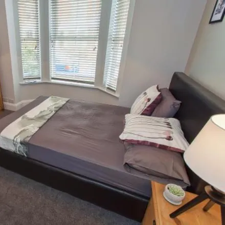 Rent this 1 bed room on Grosvenor Road in Rugby, CV21 3LF