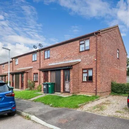 Buy this 2 bed house on Berkeley Close in Leavesden, WD5 0XB