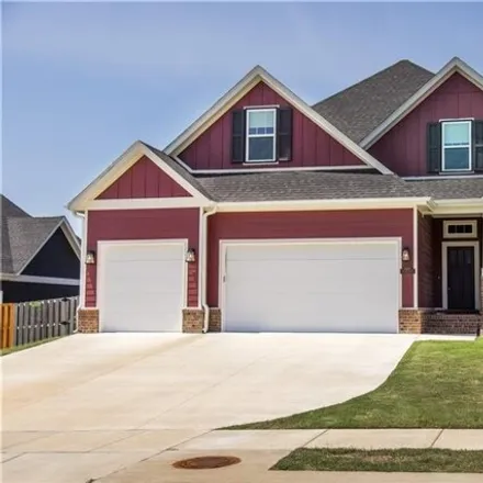 Rent this 4 bed house on 6416 S 61st St in Rogers, Arkansas