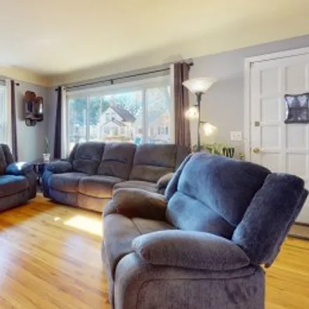 Buy this 3 bed apartment on 4433 33Rd Avenue South in Ericsson, Minneapolis