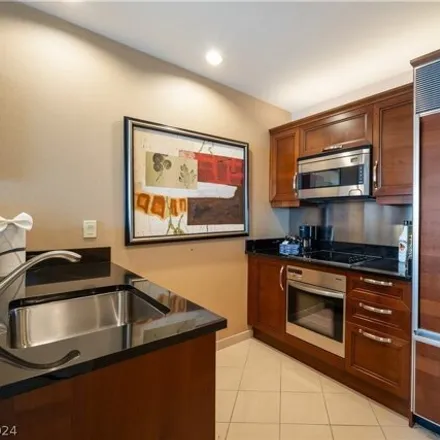 Image 3 - The Signature at MGM Grand Tower II, Audrie Street, Paradise, NV 89158, USA - Condo for sale