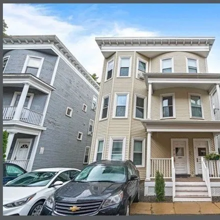 Rent this 4 bed apartment on 7 Washburn Terrace in Brookline, MA 02446