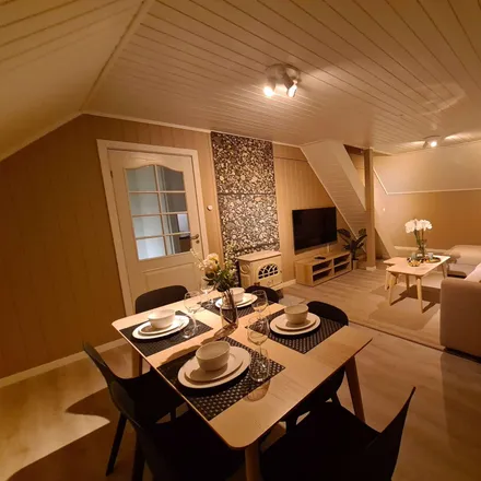 Rent this 4 bed apartment on Wessels gate 87 in 4008 Stavanger, Norway