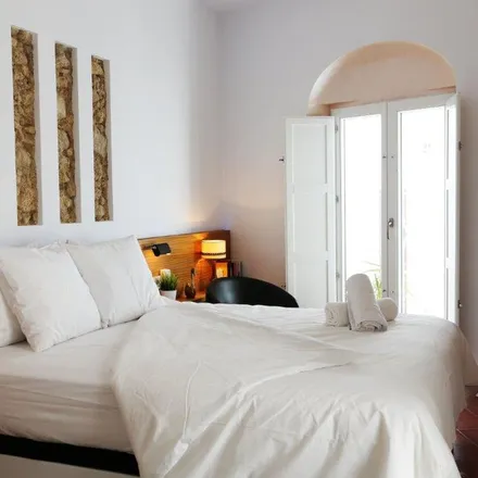 Rent this 1 bed apartment on Calle Trafalgar in 28, 11150 Vejer de la Frontera
