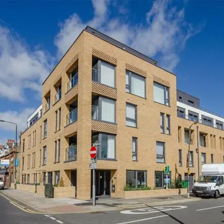 Buy this 1 bed apartment on Granville Road in London, SW19 1LR