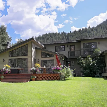 Buy this 4 bed duplex on 573 Stone Creek Drive in Eagle County, CO 81620