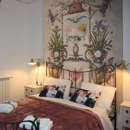 Rent this 2 bed apartment on Herculaneum in Via 4 Novembre, 80056 Ercolano NA