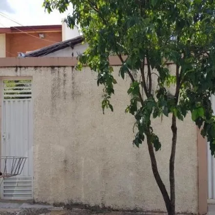Buy this 3 bed house on Rua Antônio do Valle Melo in Centro, Sumaré - SP
