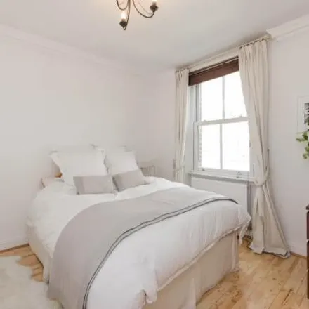 Image 2 - 60 Balcombe Street, London, NW1 6HE, United Kingdom - Apartment for rent