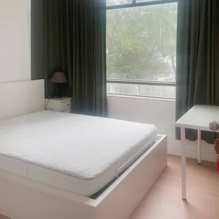 Rent this 1 bed room on China in Hong Kong, Islands District