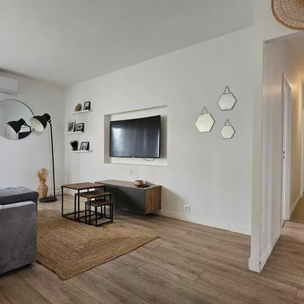 Image 3 - 144 Rue Barreyre, 33300 Bordeaux, France - Apartment for rent