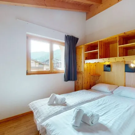 Rent this 5 bed apartment on 1997 Nendaz