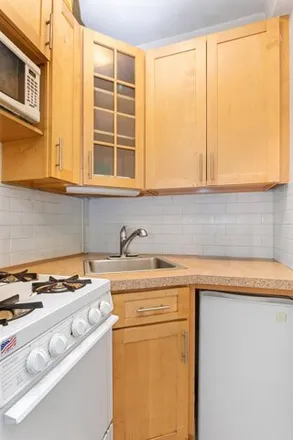 Image 3 - 130 8th Avenue, New York, NY 11215, USA - Apartment for sale