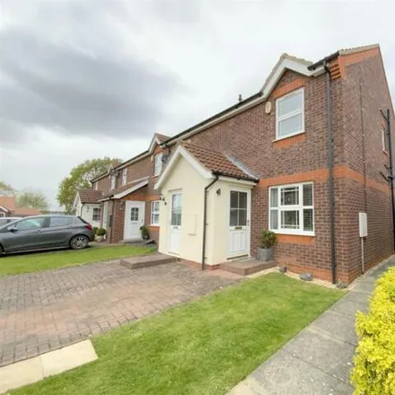 Buy this 2 bed house on Swales Road in Humberston, DN36 4UG