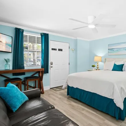 Rent this studio apartment on Siesta Key in FL, 34242
