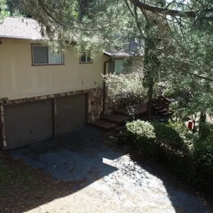 Buy this 3 bed house on 3469 Oxford Court in Cameron Park, CA 95682