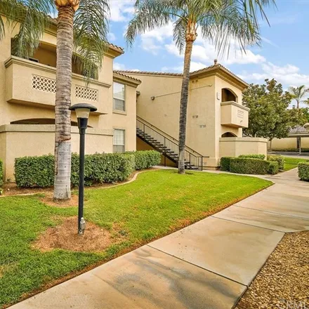 Buy this 1 bed condo on 374 Central Avenue in Canyon Crest, Riverside