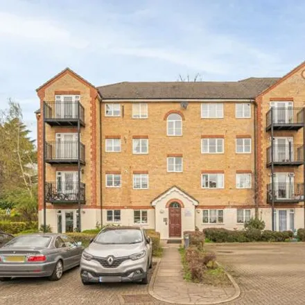 Buy this 2 bed apartment on Ripon Court in Ribblesdale Avenue, London