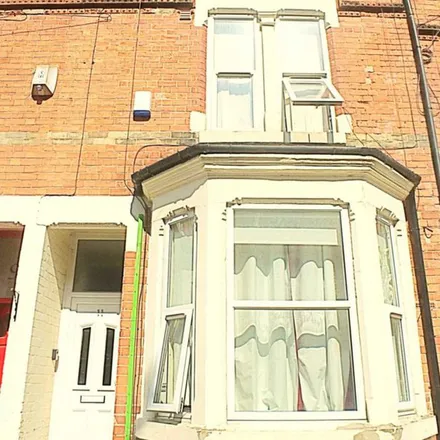 Rent this 1 bed apartment on 34 Myrtle Avenue in Nottingham, NG7 6NR