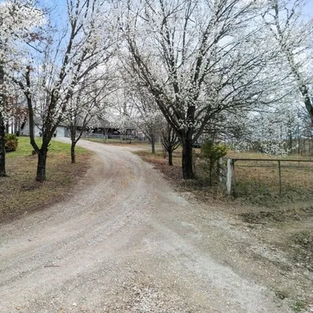 Buy this 2 bed house on US 63 in Frankville, Howell County