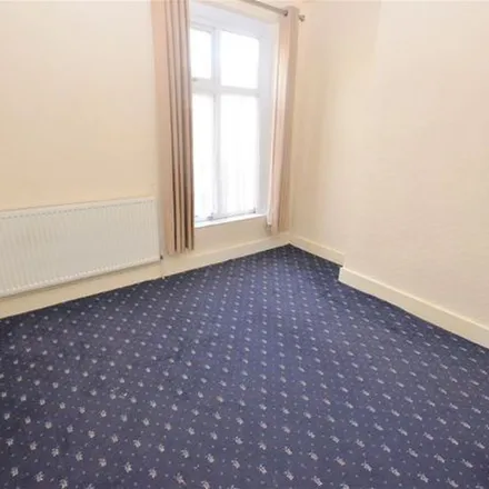Rent this 2 bed townhouse on Apex Windows in 11 Albert Road, Luton