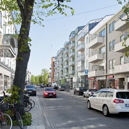 Rent this 3 bed apartment on Apoteket in Kungsgatan, 702 11 Örebro