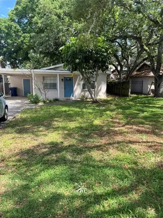 Rent this 3 bed house on 5500 South Elkins Avenue in Tampa, FL 33611