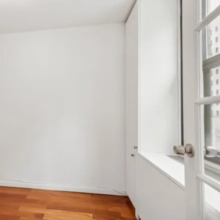 Image 6 - 1690 2nd Avenue, New York, NY 10128, USA - Apartment for sale