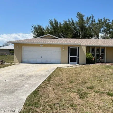 Image 1 - 213 Southwest 37th Terrace, Cape Coral, FL 33914, USA - House for rent