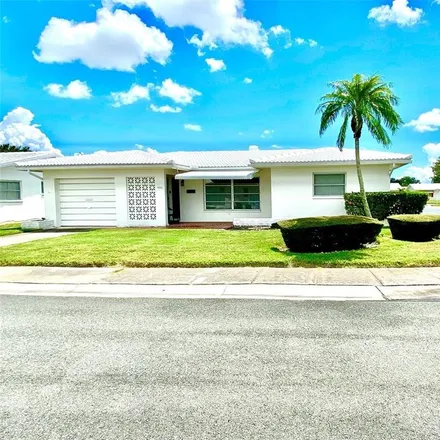 Buy this 2 bed house on 9198 37th Street North in Pinellas Park, FL 33782