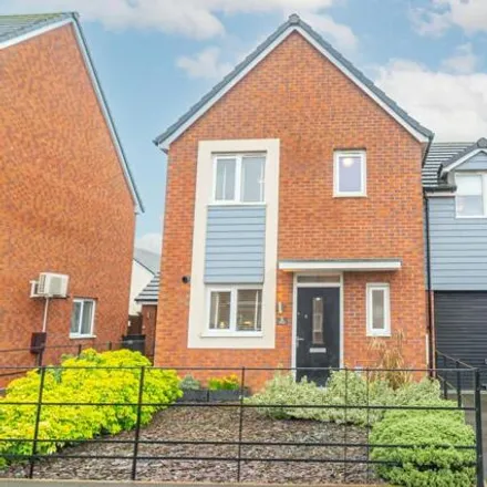 Buy this 3 bed house on Anchorage Close in Llanwern, NP19 4DS