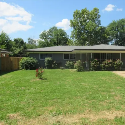 Buy this 3 bed house on 1607 Donald Drive in Coleman Park, Bossier City