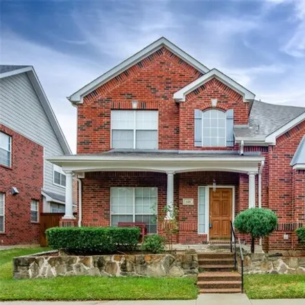 Rent this 4 bed house on 422 Richmond Street in Irving, TX 75063