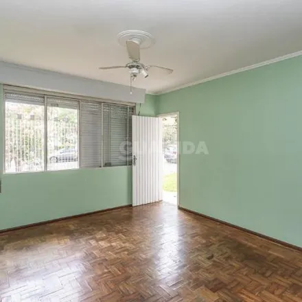 Rent this 2 bed house on Avenida João XXIII 274 in São Sebastião, Porto Alegre - RS