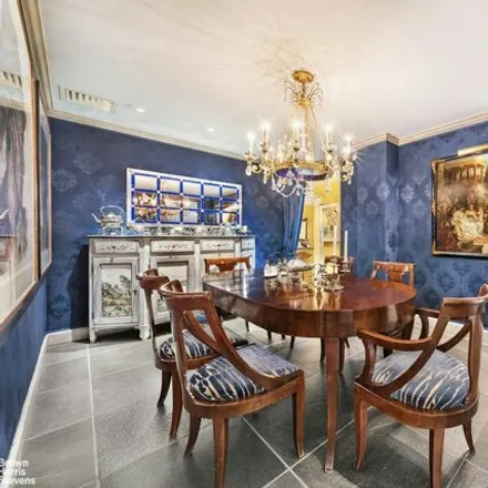 Image 5 - 130 East 67th Street, New York, NY 10065, USA - Apartment for sale