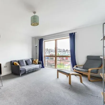 Image 2 - 193 Chatsworth Road, Willesden Green, London, NW2 4RE, United Kingdom - Apartment for sale