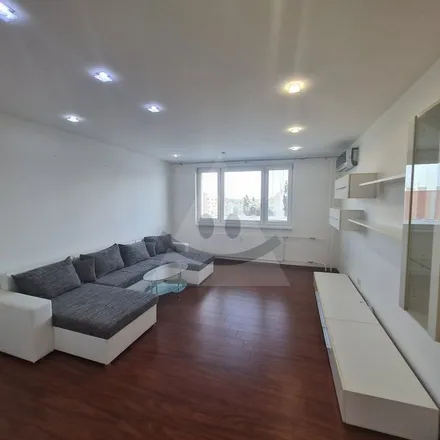 Image 4 - 18, 768 71 Komárno, Czechia - Apartment for rent