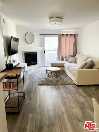 Rent this 2 bed condo on Canoga Avenue in Los Angeles, CA 91365