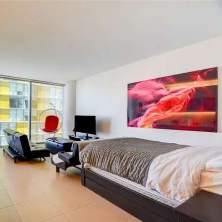 Image 6 - The Crystals, Harmon Place, Paradise, NV 89158, USA - Condo for sale