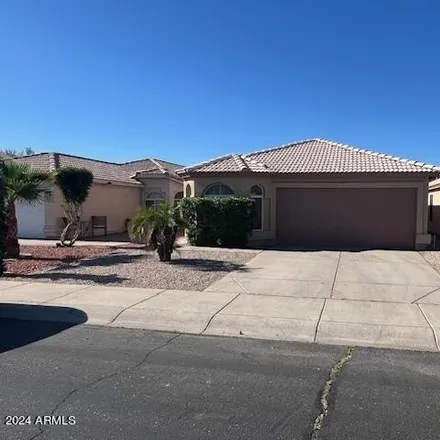Rent this 4 bed house on 4507 East Glenhaven Drive in Phoenix, AZ 85048