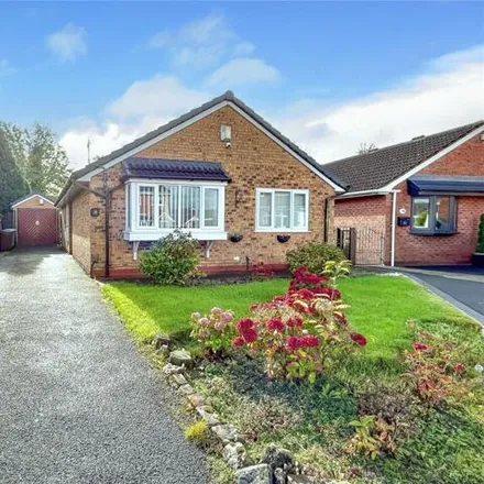 Buy this 3 bed house on Beaumaris Close in Pennington, WN7 5BP