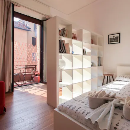 Image 7 - Via Lodovico Montegani, 20136 Milan MI, Italy - Apartment for rent